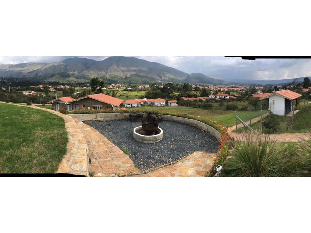 Renta de espacios para eventos en Villa de Leyva. Salón Ambar y Terrazas al aire libre.